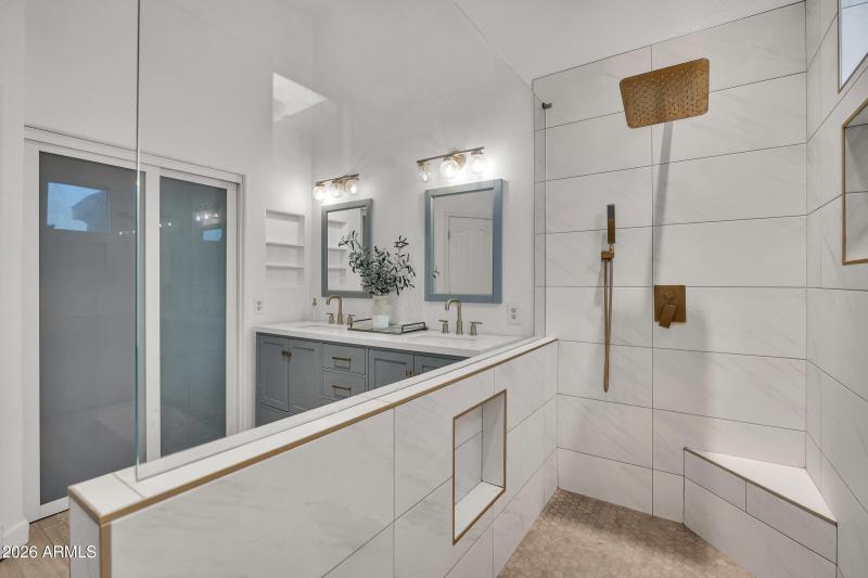 4629 E Gold Poppy Way-31