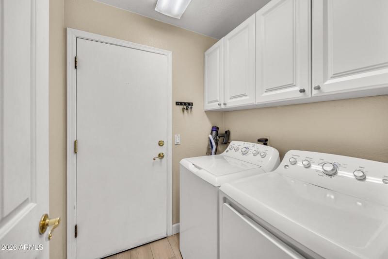 4629 E Gold Poppy Way-33