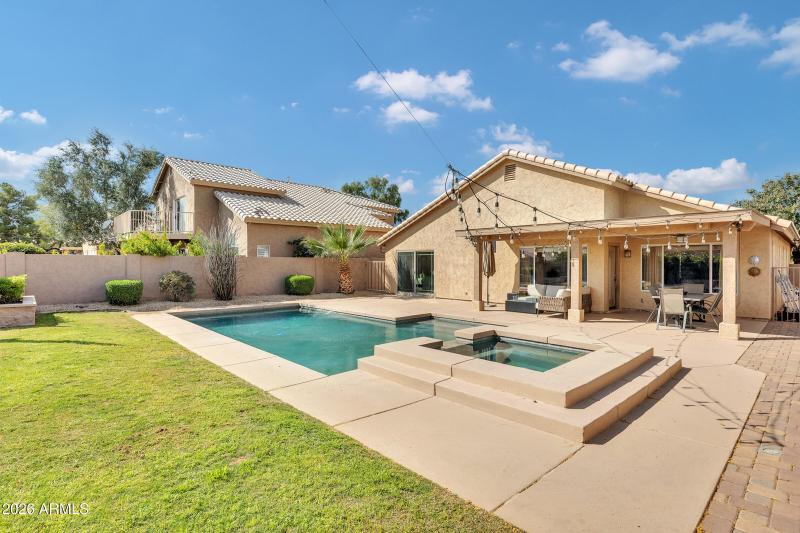 4629 E Gold Poppy Way-34