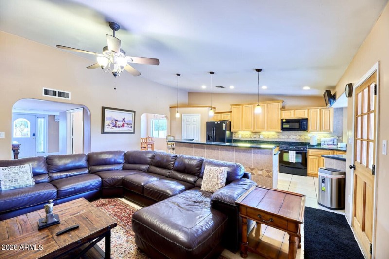 36437-291506-NfbZacwfPdwlitEMZvazUjNOQEX