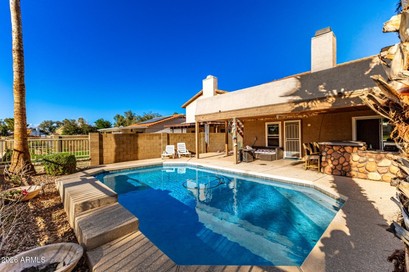 Beautiful backyard 3