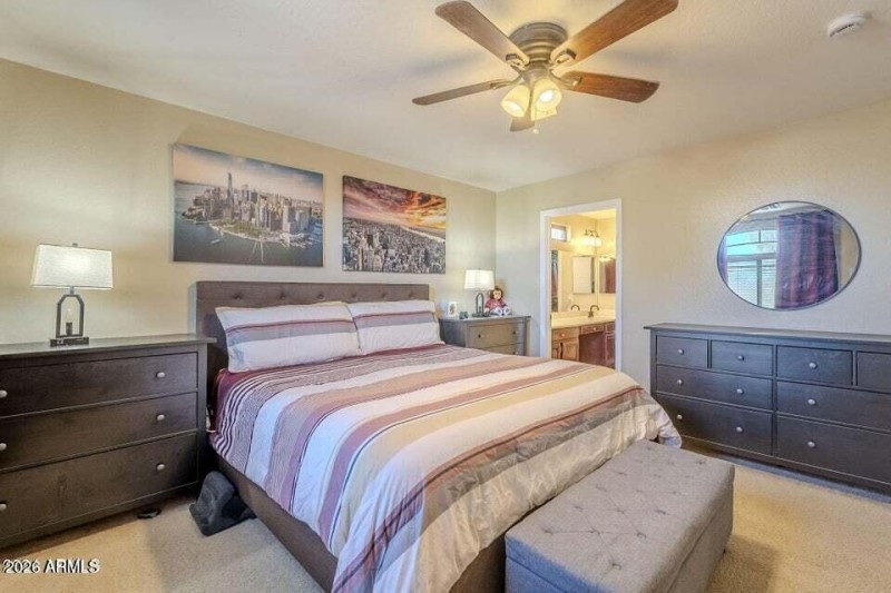 primary bedroom looks fine