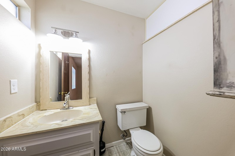 40-photo-Main-Bathroom-6b5dc4f6-a2a1-43b