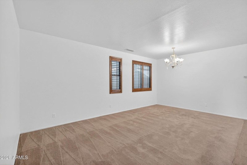 6-web-or-mls-08W Bloomfield Rd