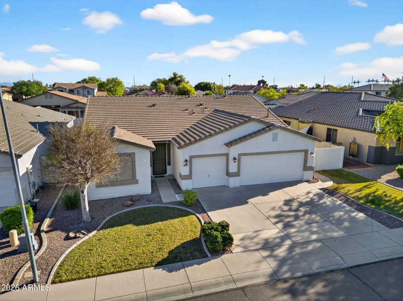 49-web-or-mls-51W Bloomfield Rd