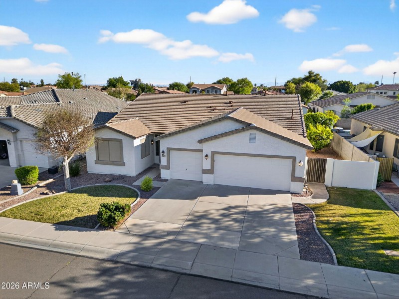 50-web-or-mls-50W Bloomfield Rd