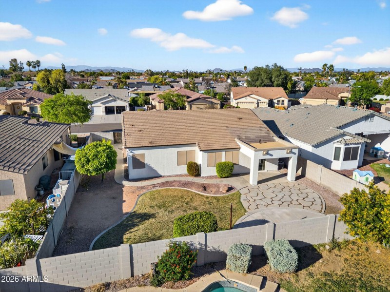 60-web-or-mls-62W Bloomfield Rd