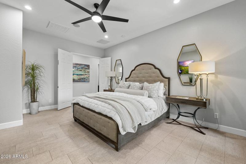 18-web-or-mls-260309-2445-W-Wildhorse-Dr