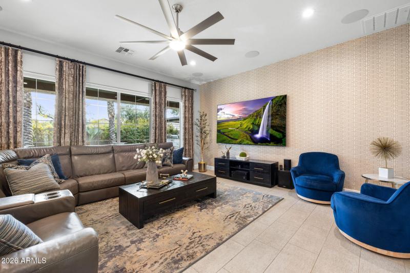 35-web-or-mls-260309-2445-W-Wildhorse-Dr