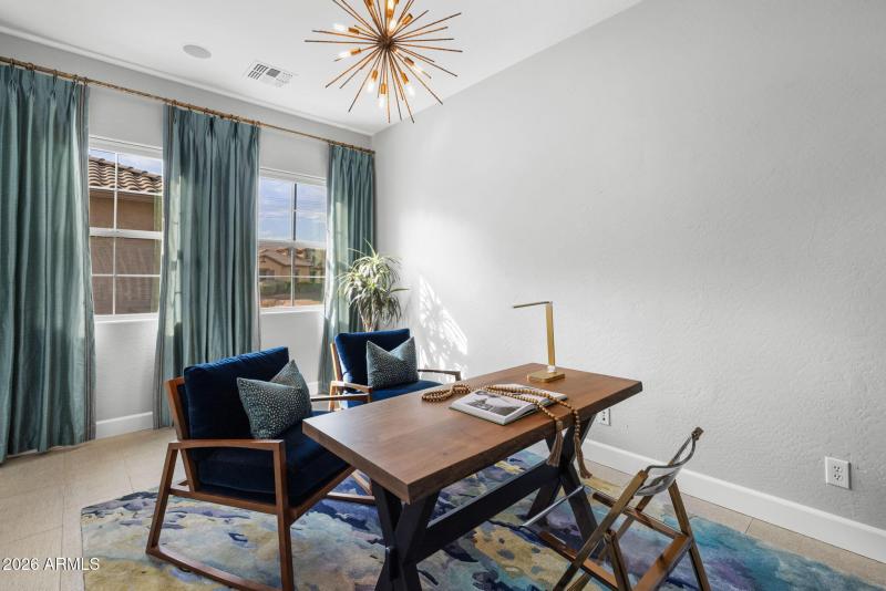 38-web-or-mls-260309-2445-W-Wildhorse-Dr