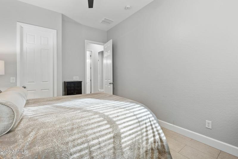 61-web-or-mls-260309-2445-W-Wildhorse-Dr