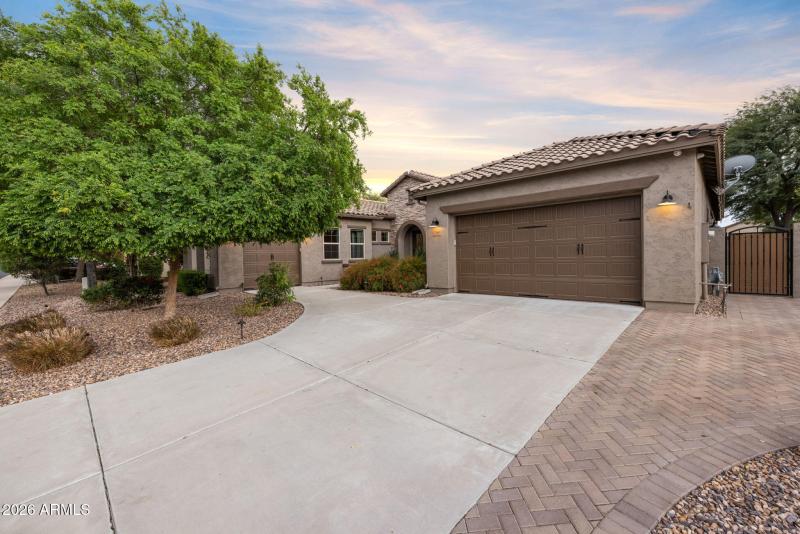 68-web-or-mls-260309-2445-W-Wildhorse-Dr