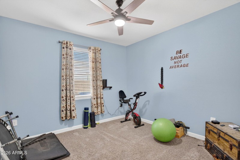 30-web-or-mls-09W Earll Dr