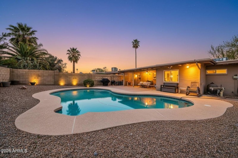 4143 E Beryl Ln VT 3