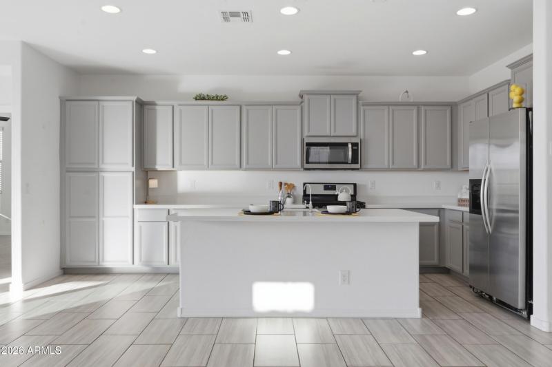 large island blends living space