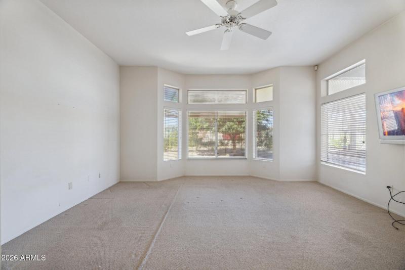 31-web-or-mls-22108-n-veterans-dr