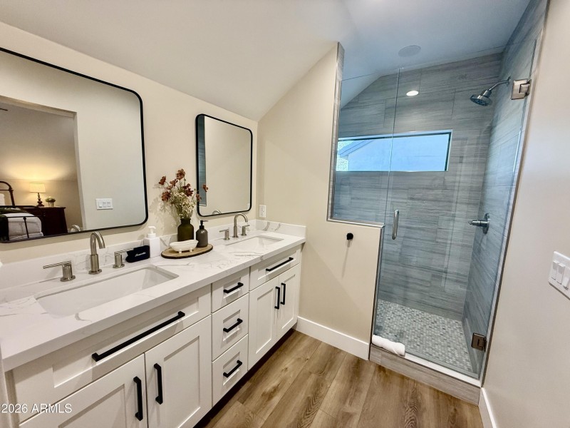 IMG_2496 Master Bathroom En Suite 2