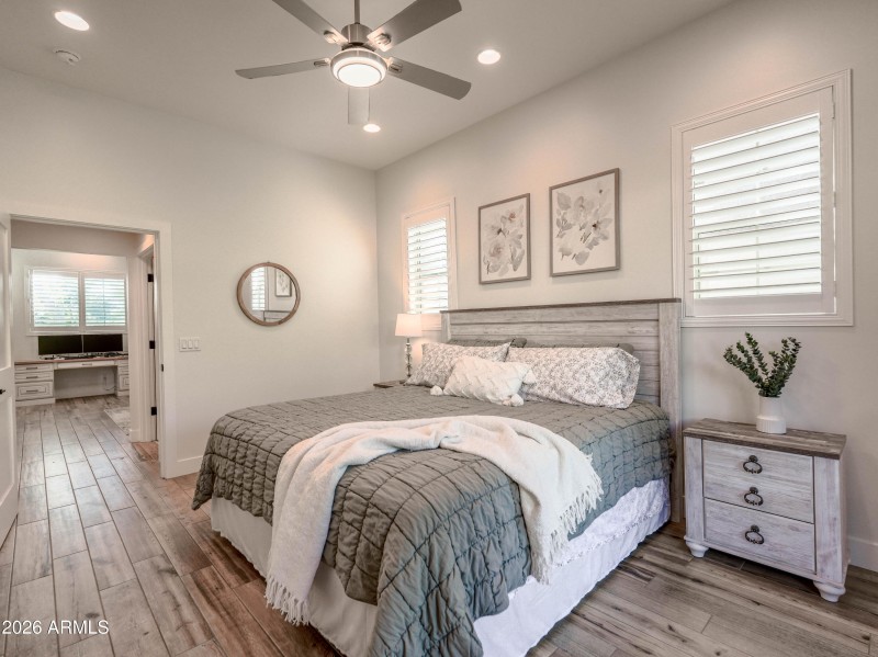 Casita 19908 E Marcus St