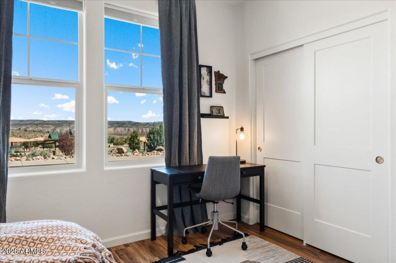 29-Guest Bedroom View