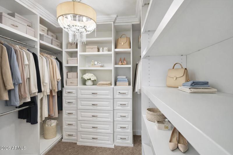 Dual Primary Closets