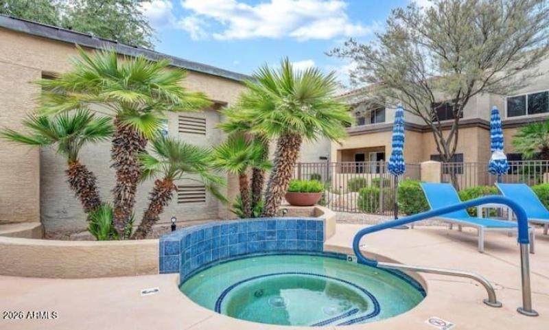 1289076b-4dc2-4508-848a-e20fbfe9fdbe