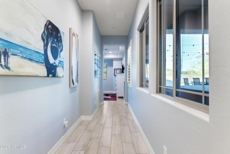 51_20942 w college drive-51