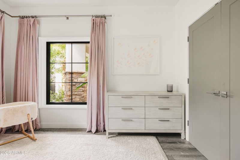 10011 E Windrose Dr, Scottsdale, AZ 8526