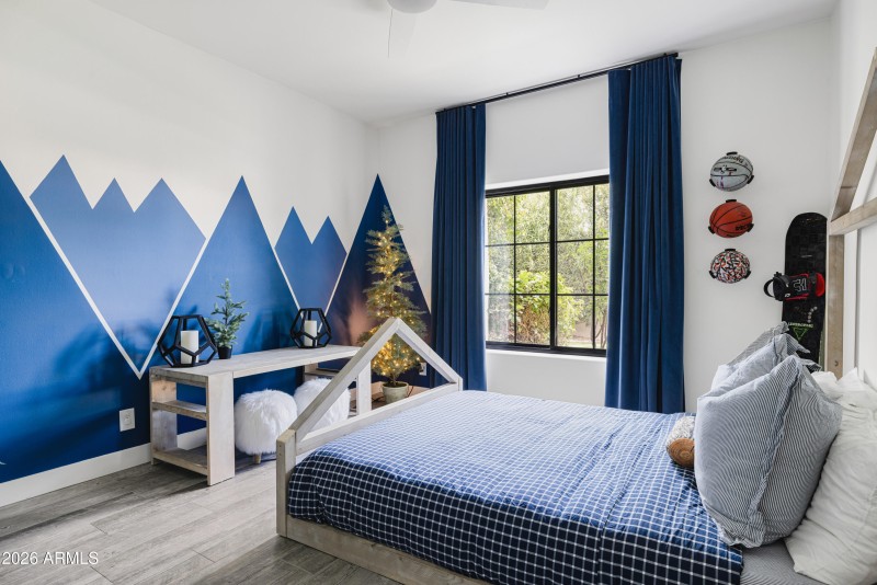 10011 E Windrose Dr, Scottsdale, AZ 8526