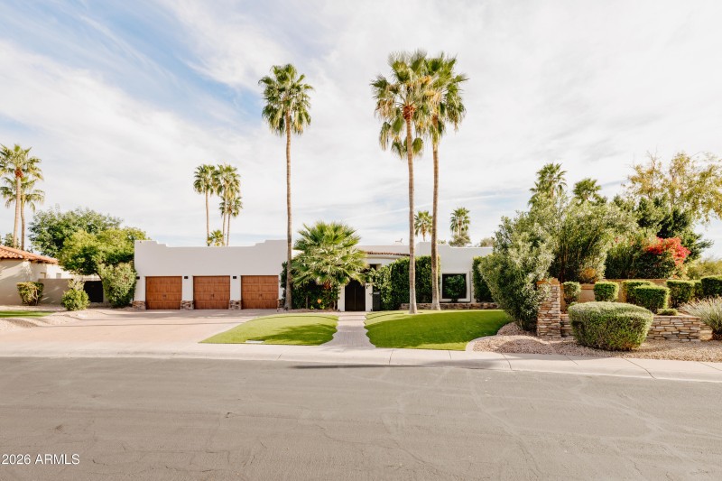 10011 E Windrose Dr, Scottsdale, AZ 8526