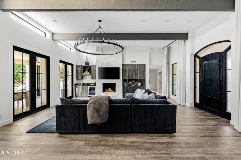 10011 E Windrose Dr, Scottsdale, AZ 8526