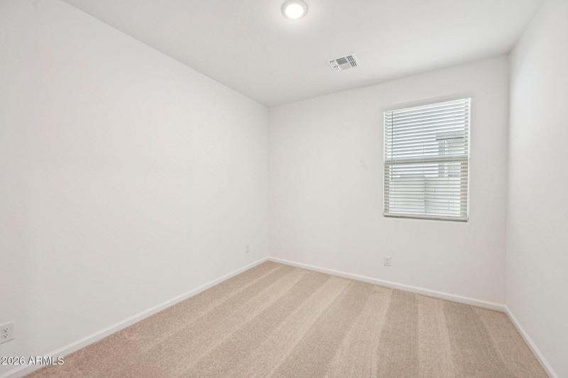 22-web-or-mls-La Senda Dr W-S1103-022
