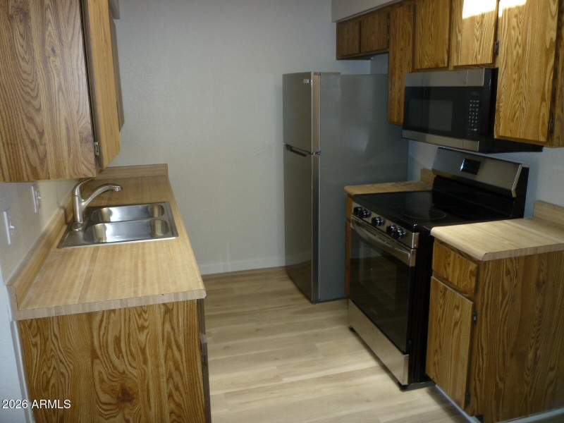 Kitchen 2