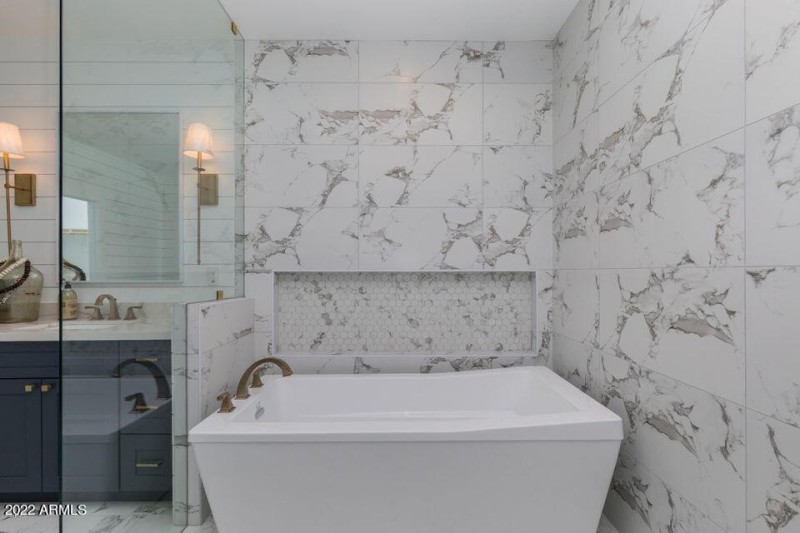 20200407223710312288000000-o