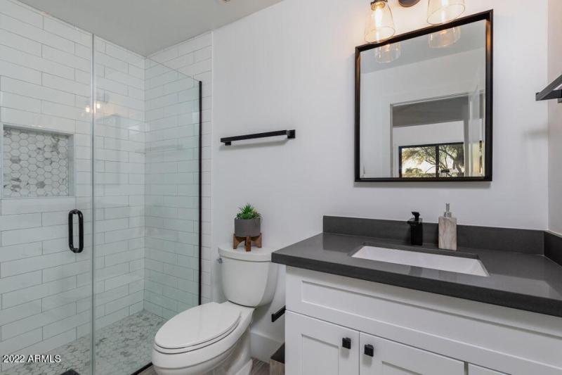 20200407223718570945000000-o