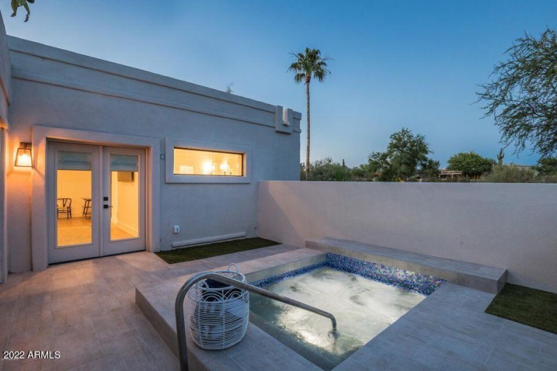 20200407223724280976000000-o