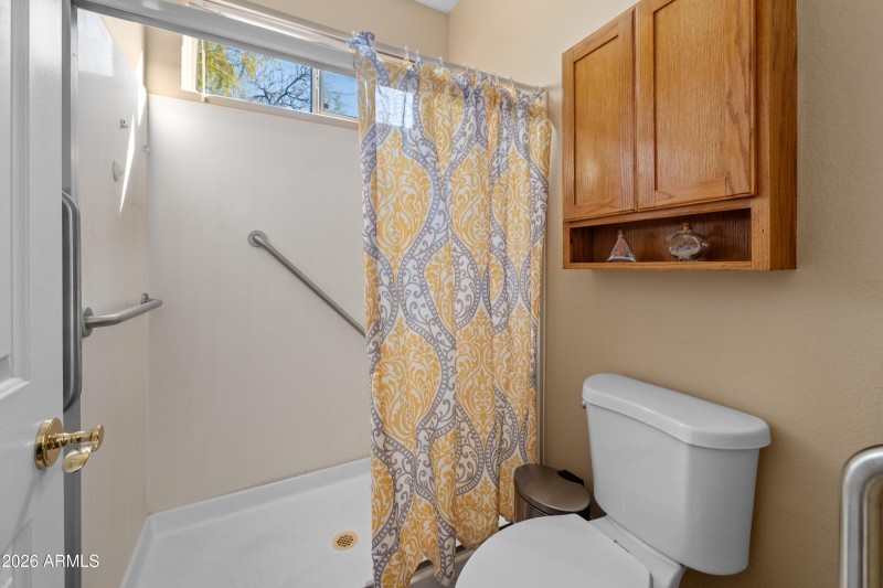 8075-E-Chip-Shot-Court-27