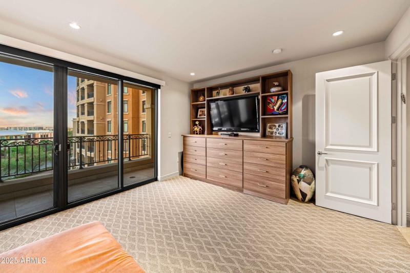 09112025_MLS_Resolution_Waterfront Tower