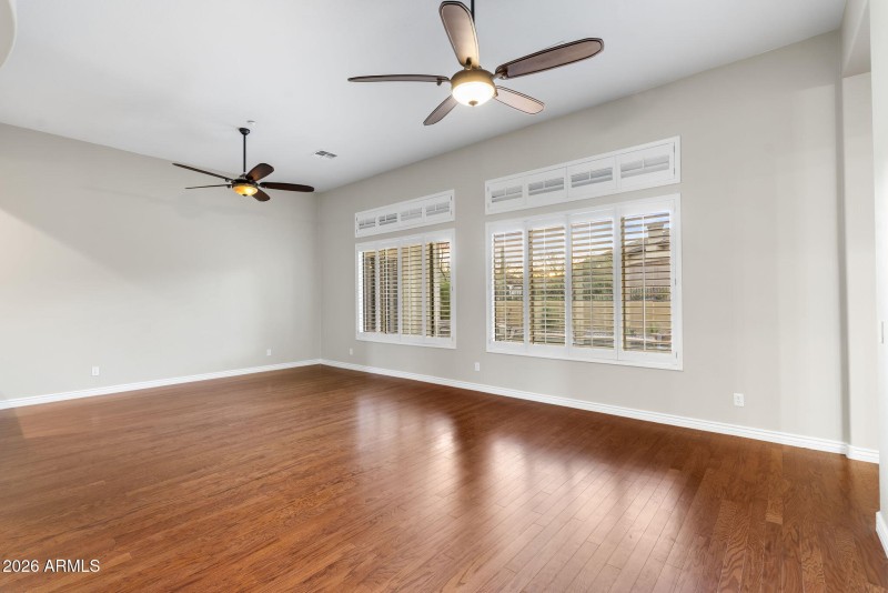 22-web-or-mls-DSC_2022