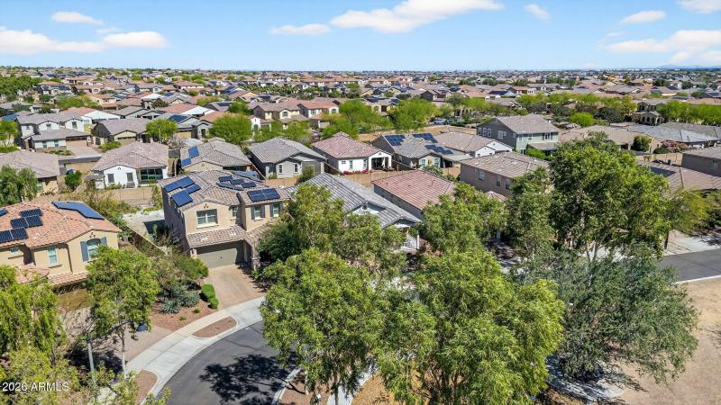 45-web-or-mls-05W Nelson Pl