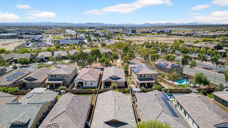 57-web-or-mls-11W Nelson Pl