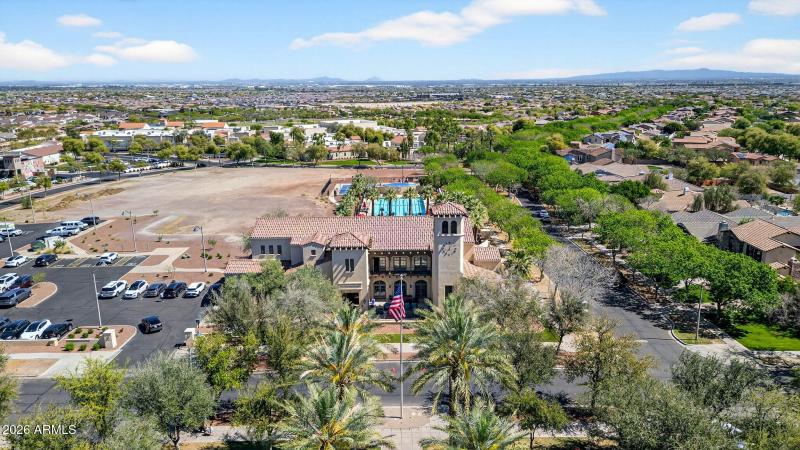 66-web-or-mls-21W Nelson Pl