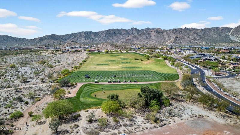 79-web-or-mls-33W Nelson Pl