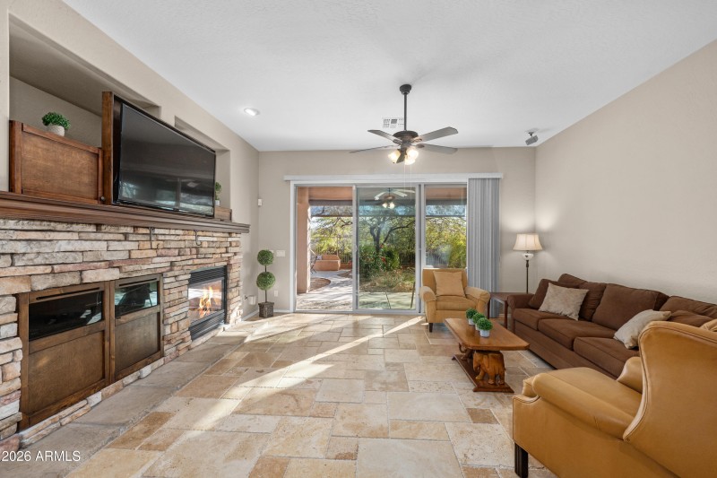 4365-S-Columbine-Way-26