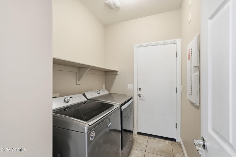 27 Laundry Room