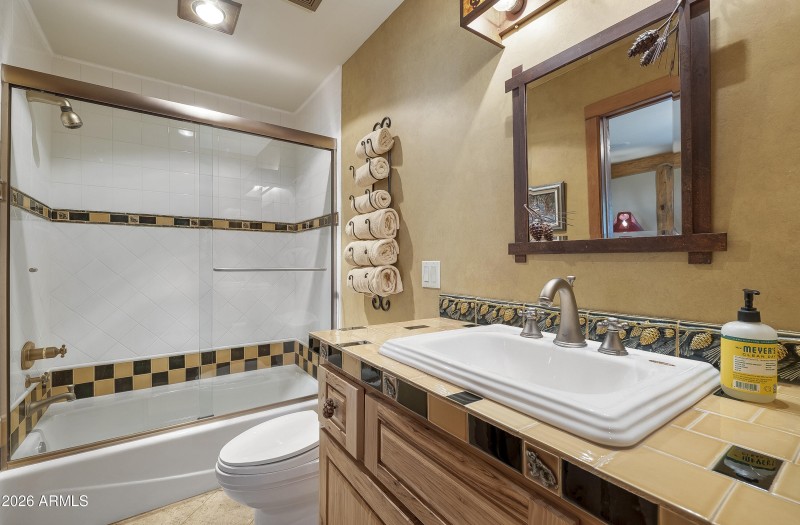 Upstairs guest bathroom