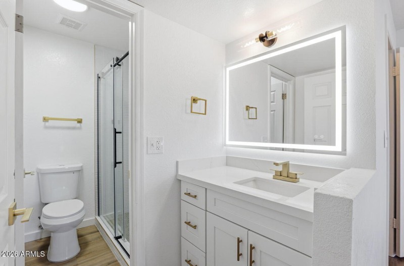 12-web-or-mls-623 W Guadalupe Rd 215 Mes