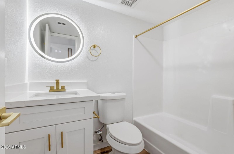 7-web-or-mls-623 W Guadalupe Rd 215 Mesa