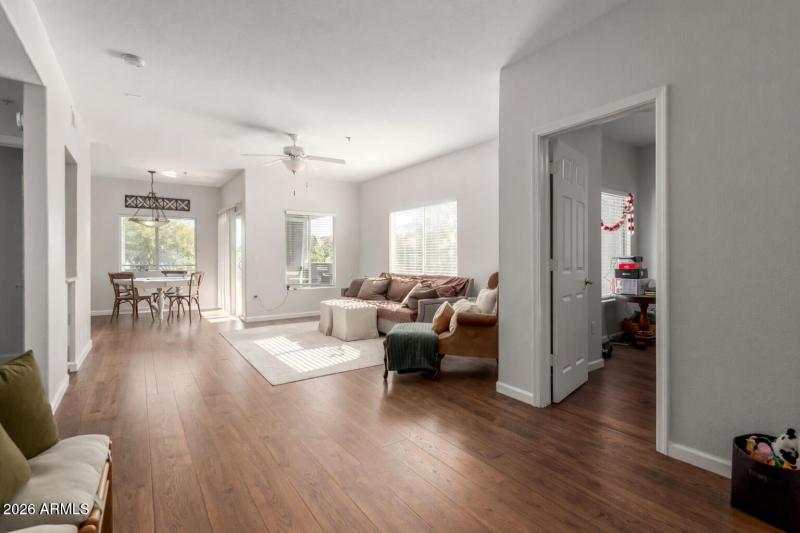 d093c8a0-edb3-46e9-8dd5-69891fc3bf1f