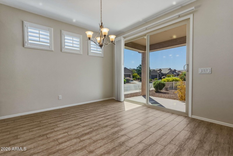 Niche windows