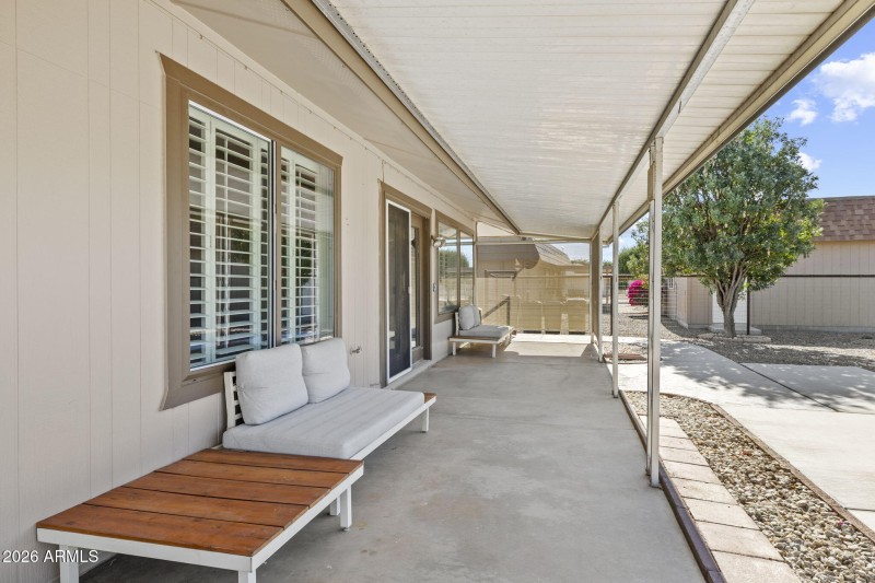 9518 W Oakstone Dr Sun City - 318